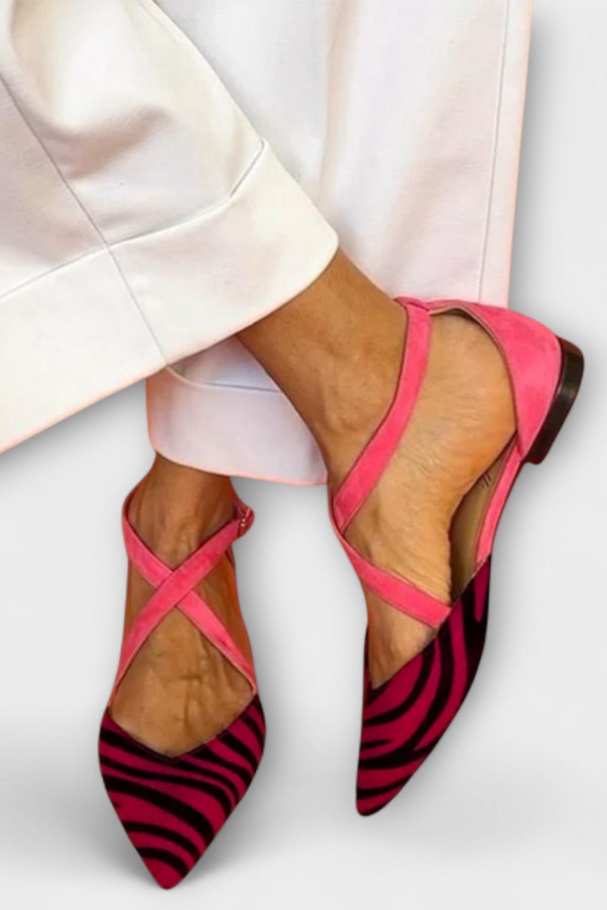 Fenna Bailarinas con Estampado de Cebra y Tiras Cruzadas