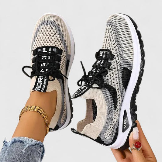 Koralyn | Zapatillas de Confort y Sujeción