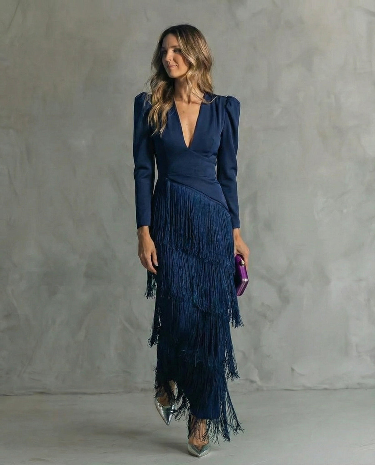 Chiara | Vestido Elegante de Mangas Con Flecos