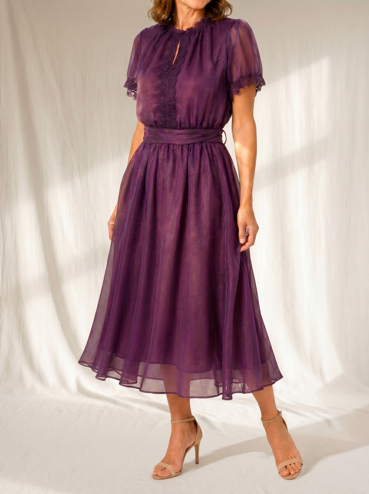 Valentina | Vestido Largo con Escote de Gota y Encaje