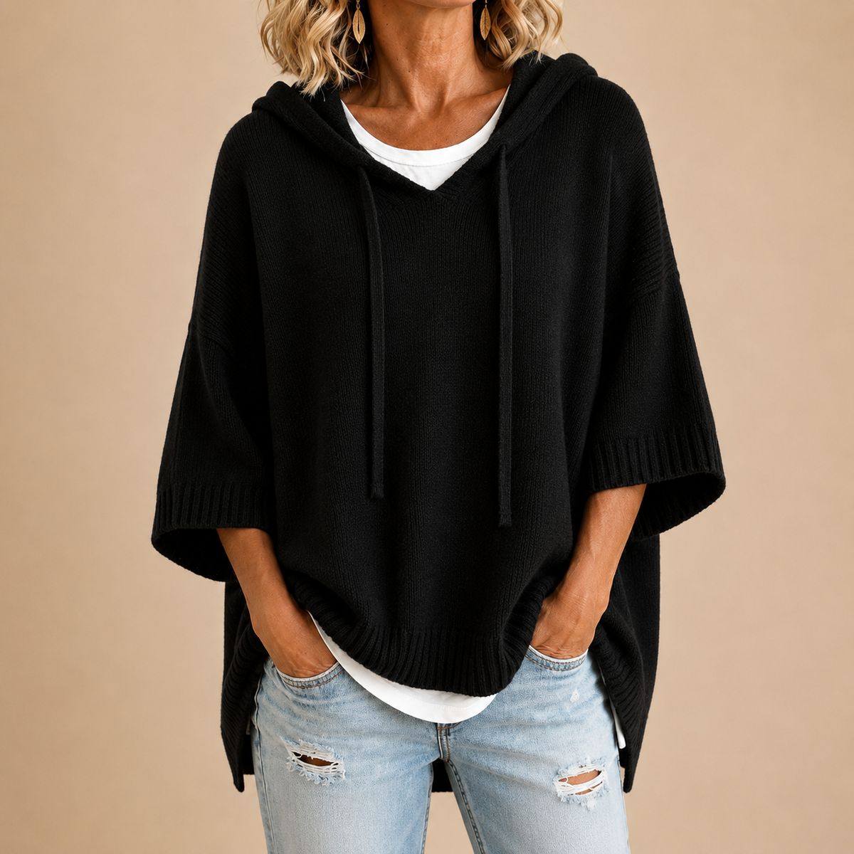 Mirella | Poncho de punto con capucha